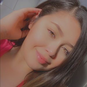 Meet your Posher, Paola